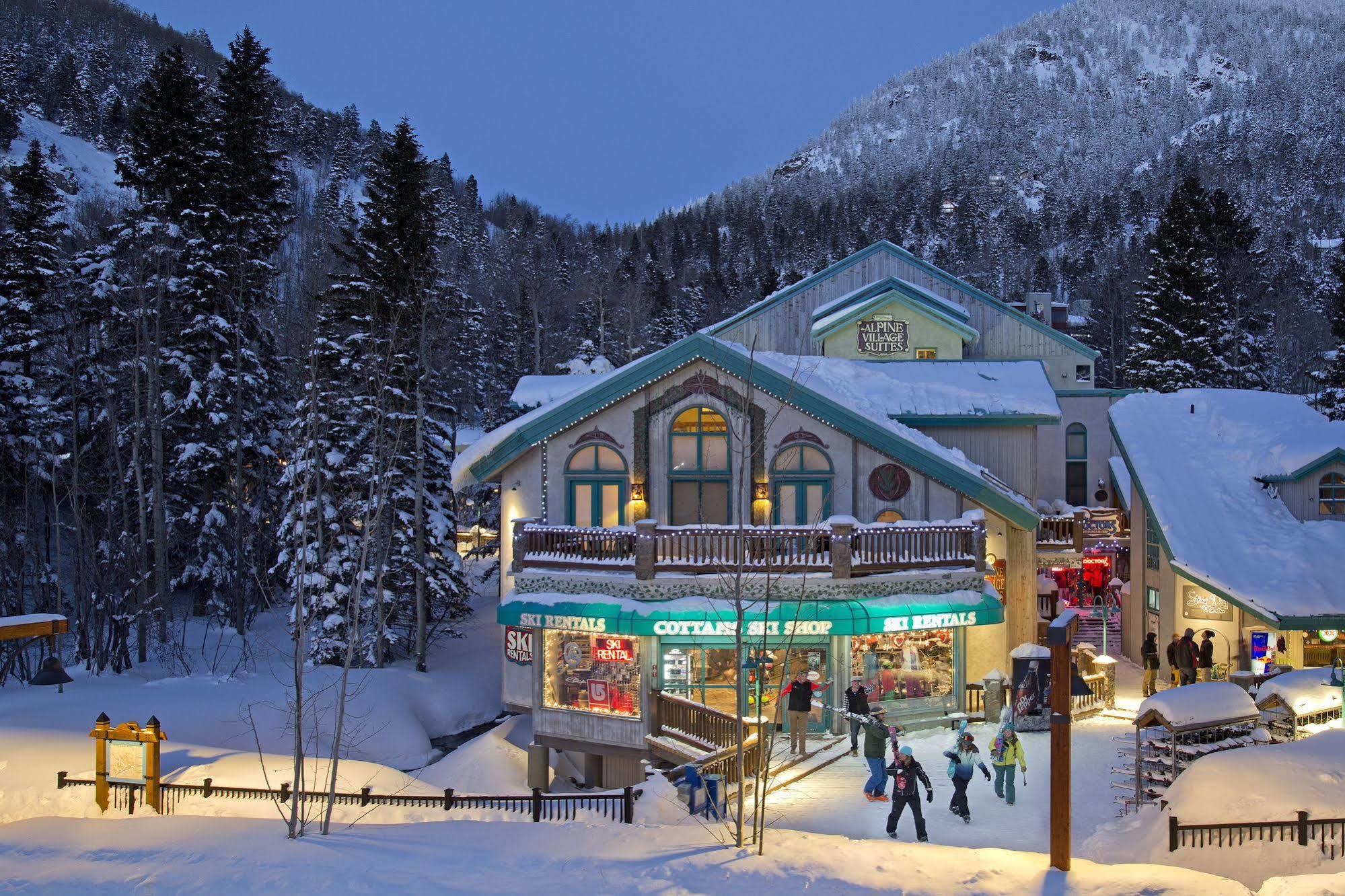 Hotel Alpine Village 4*
